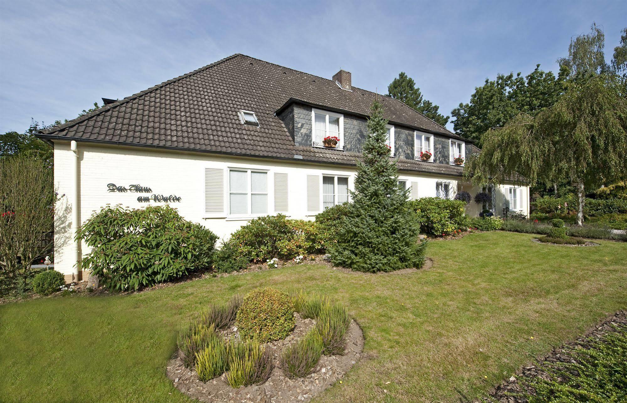 Boutiquehotel Das Haus Am Walde バート・ベヴェンセン エクステリア 写真
