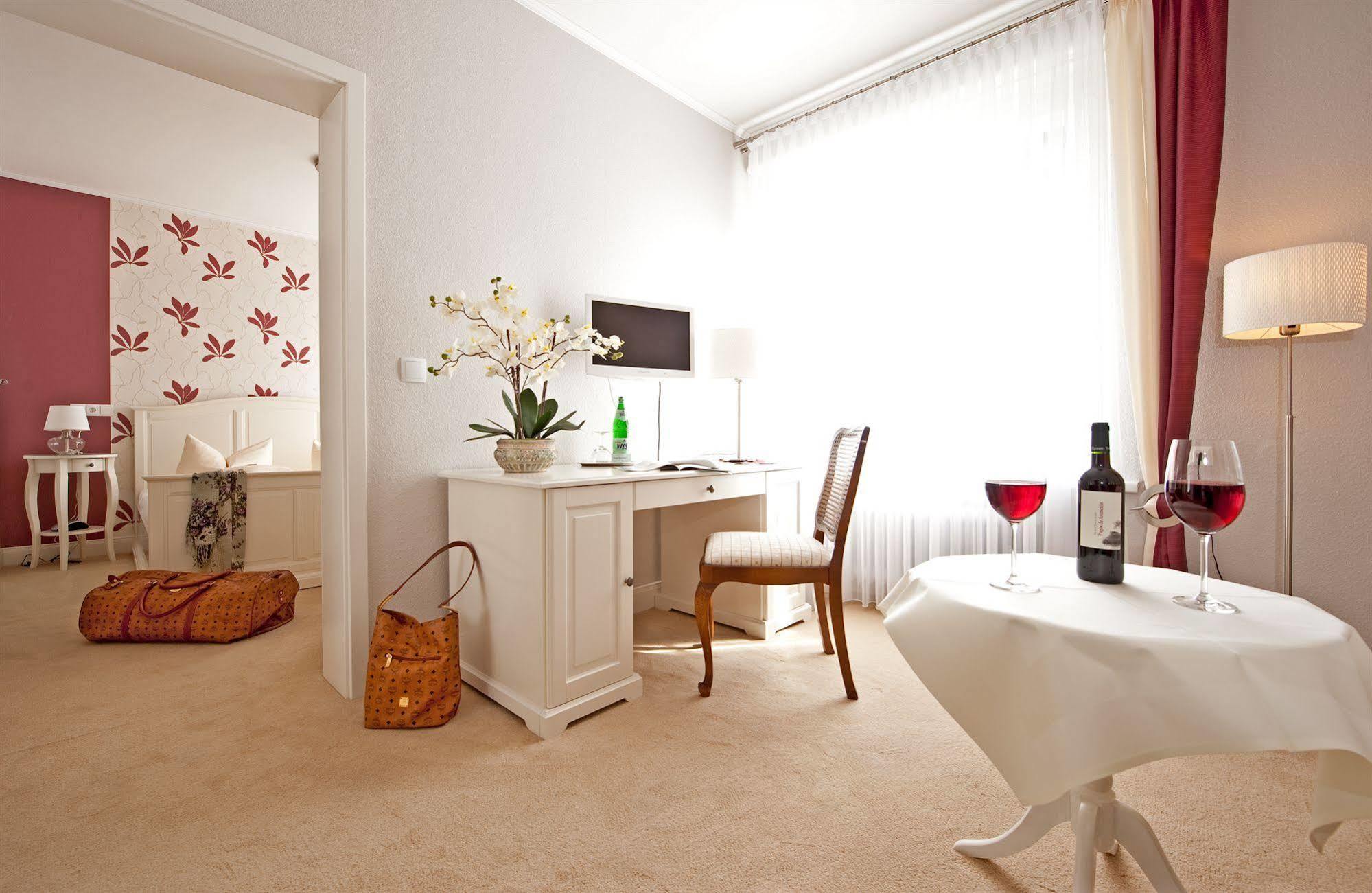 Boutiquehotel Das Haus Am Walde バート・ベヴェンセン エクステリア 写真